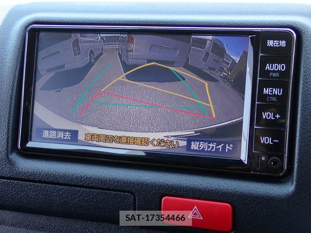 Toyota HIACE VAN 2025-03 7510283-11