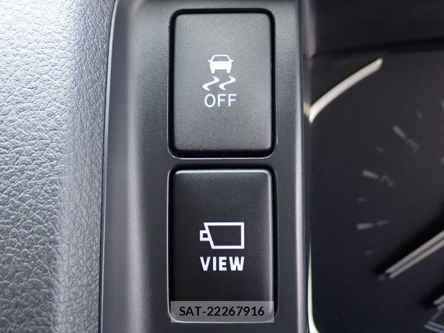 Toyota HIACE VAN 2023-08 7620838-13