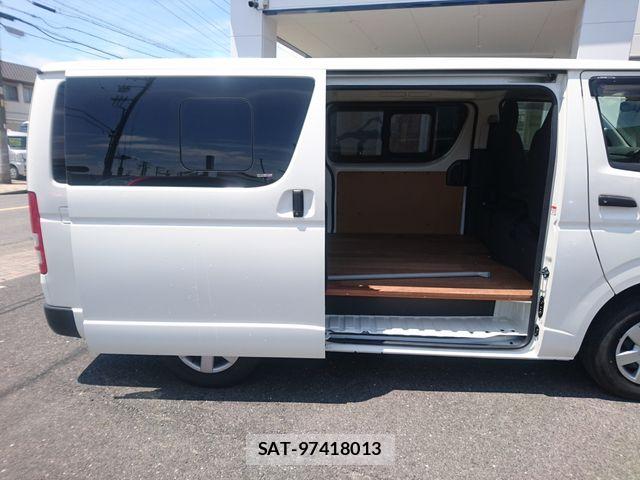Toyota HIACE VAN 2024-01 7880078-15