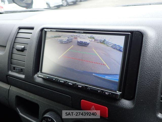 Toyota HIACE VAN 2020-06 8038786-15