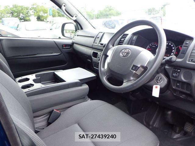 Toyota HIACE VAN 2020-06 8038786-1