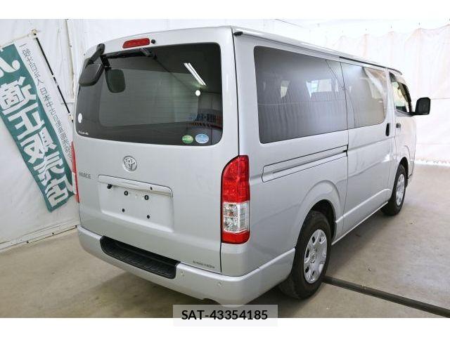 Toyota HIACE VAN 2021-06 8159404-4