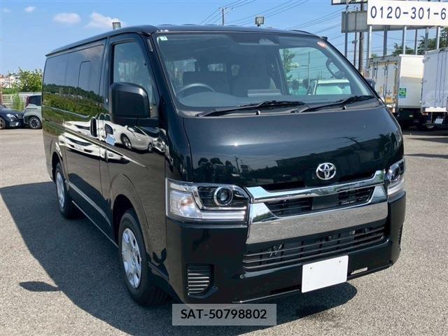 Toyota HIACE VAN 2026-07 8246957-2