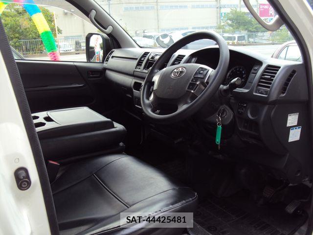 Toyota HIACE VAN 2021-03 8317694-7