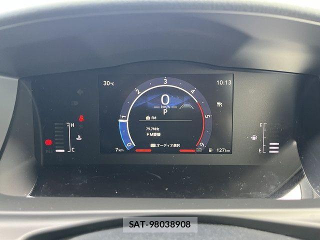 Toyota HIACE VAN 2026-07 8338232-12