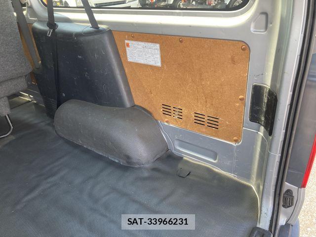 Toyota HIACE VAN 2021-06 8629399-9