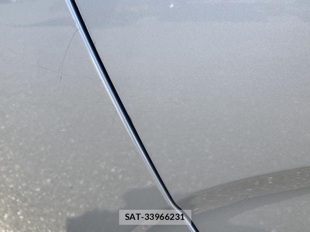Toyota HIACE VAN 2021-06 8629399-14