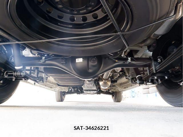 Toyota HIACE VAN 2026-03 8667038-27