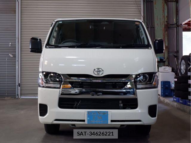 Toyota HIACE VAN 2026-03 8667038-2