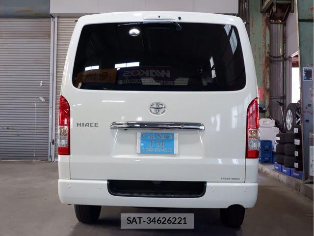 Toyota HIACE VAN 2026-03 8667038-3