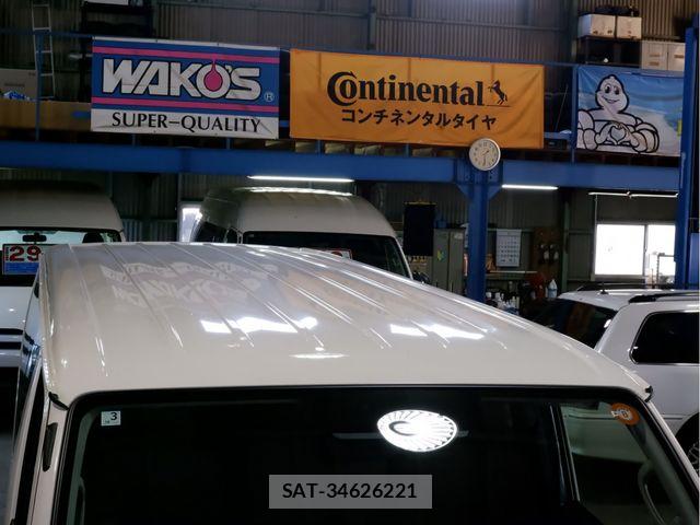 Toyota HIACE VAN 2026-03 8667038-6