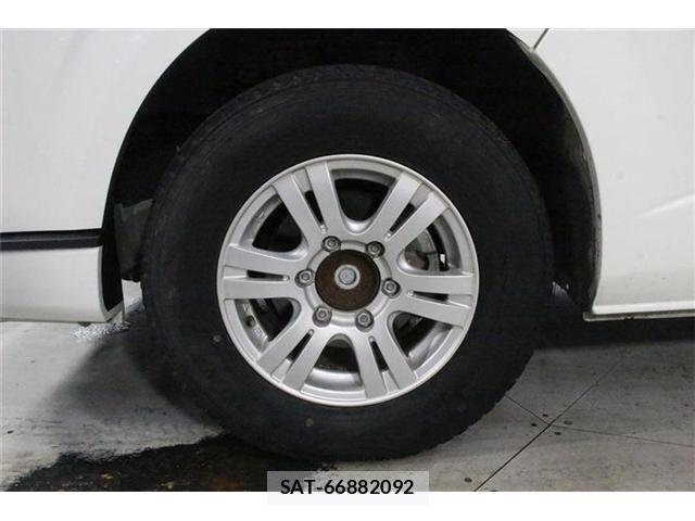 Toyota HIACE VAN 2025-06 8662023-23