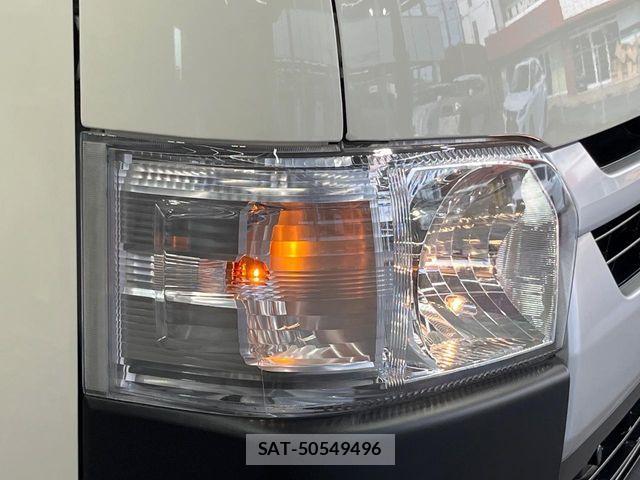 Toyota HIACE VAN 2026-02 8746395-11