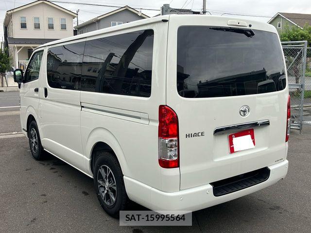 Toyota HIACE VAN 2025-11 8782377-4