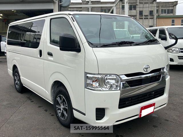 Toyota HIACE VAN 2025-11 8782377-5