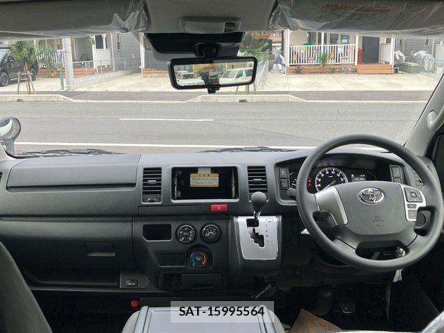 Toyota HIACE VAN 2025-11 8782377-7
