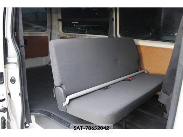 Toyota HIACE VAN 2020-10 8872284-15