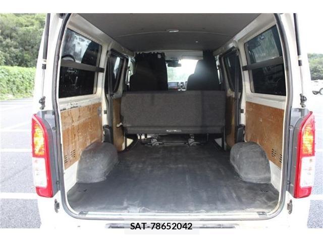 Toyota HIACE VAN 2020-10 8872284-18