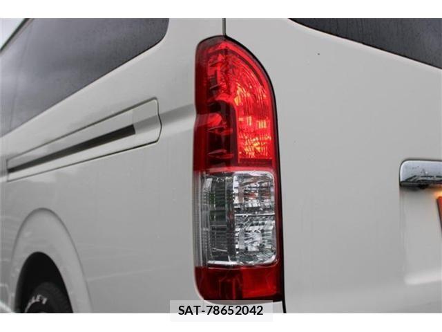 Toyota HIACE VAN 2020-10 8872284-27