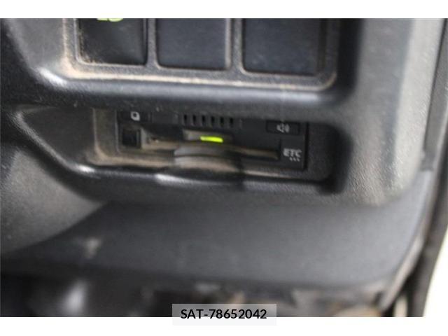 Toyota HIACE VAN 2020-10 8872284-3
