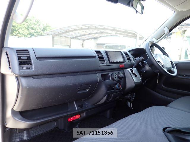 Toyota HIACE VAN 2019-11 7226198-21