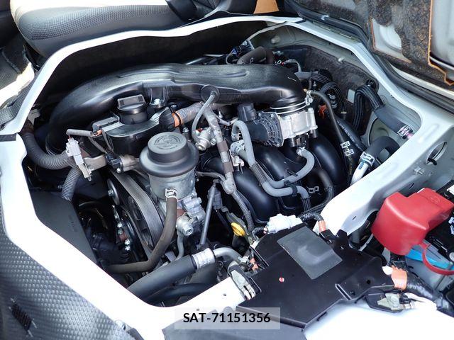 Toyota HIACE VAN 2019-11 7226198-29