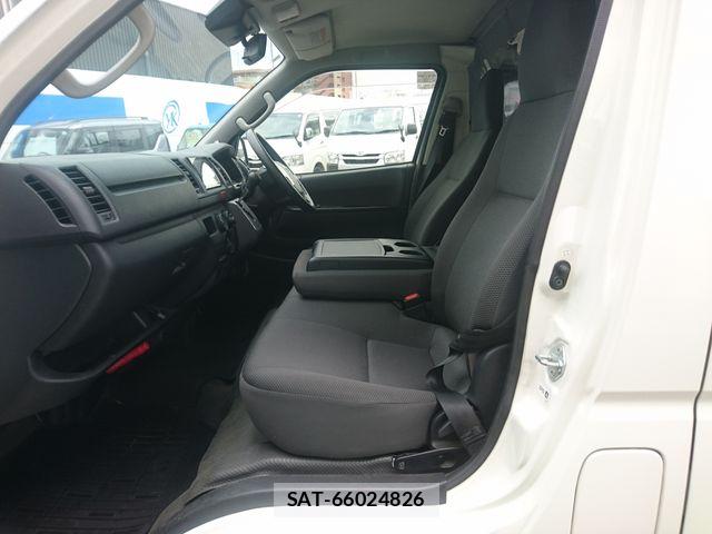 Toyota HIACE VAN 2021-04 7226205-10