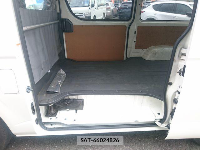 Toyota HIACE VAN 2021-04 7226205-14