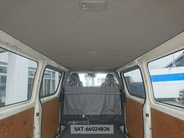 Toyota HIACE VAN 2021-04 7226205-18