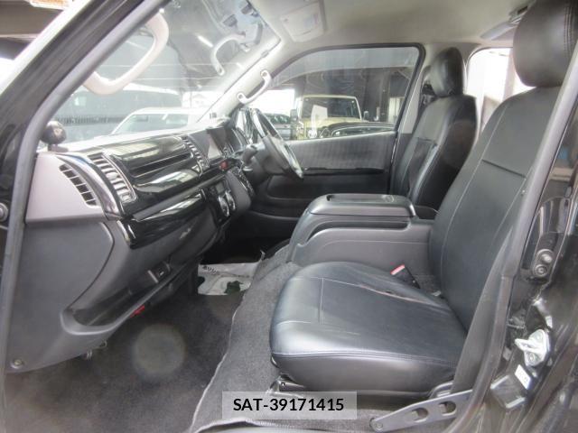 Toyota HIACE VAN 2011-12 7226195-13