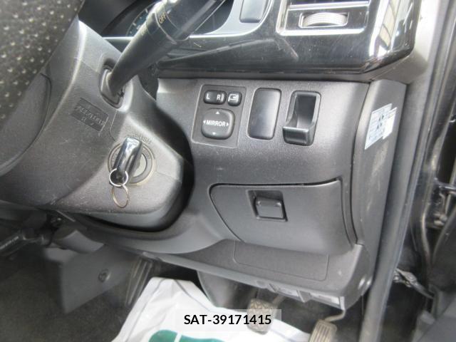 Toyota HIACE VAN 2011-12 7226195-18