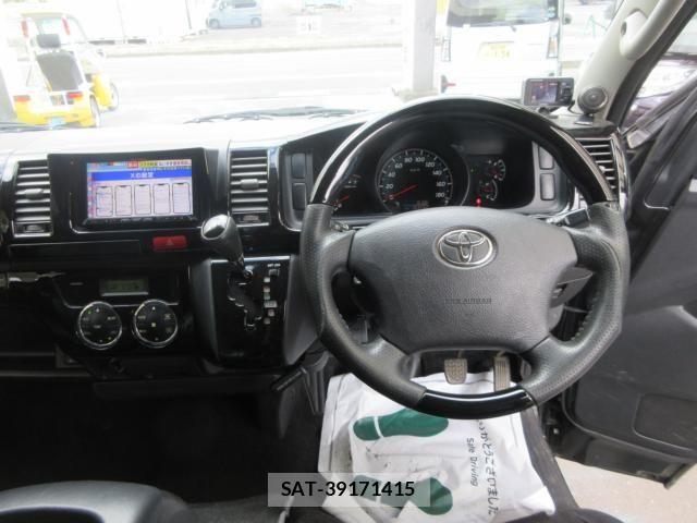 Toyota HIACE VAN 2011-12 7226195-1