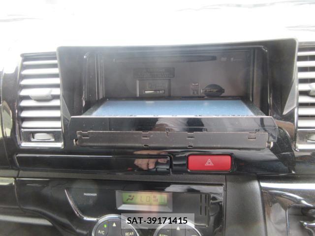 Toyota HIACE VAN 2011-12 7226195-22