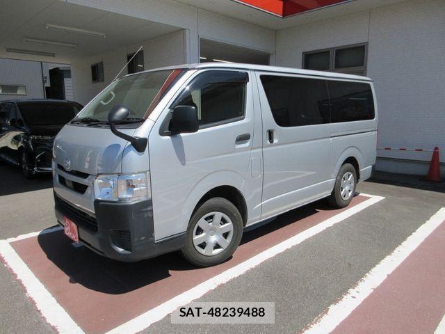 Toyota HIACE VAN 2021-11 7273167-9