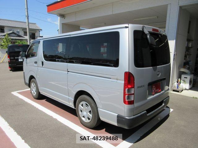Toyota HIACE VAN 2021-11 7273167-10