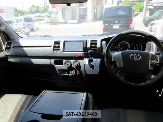 Toyota HIACE VAN 2021-11 7273167-1
