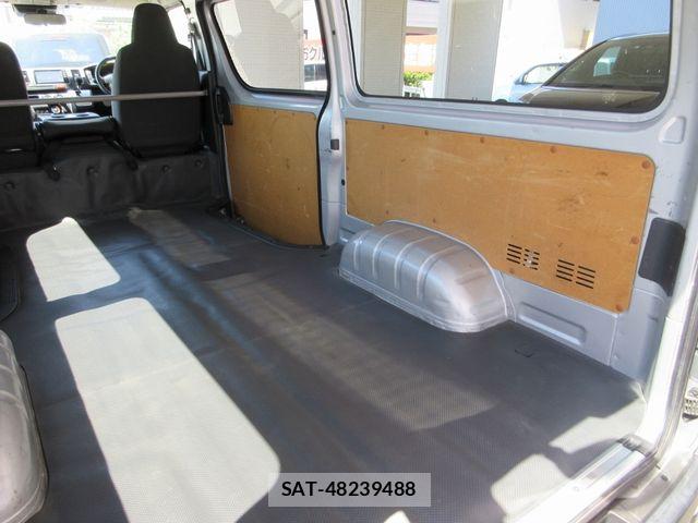Toyota HIACE VAN 2021-11 7273167-19