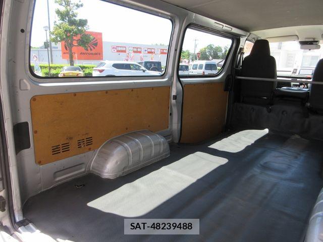 Toyota HIACE VAN 2021-11 7273167-20