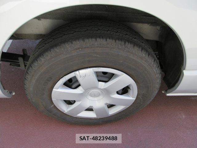 Toyota HIACE VAN 2021-11 7273167-24