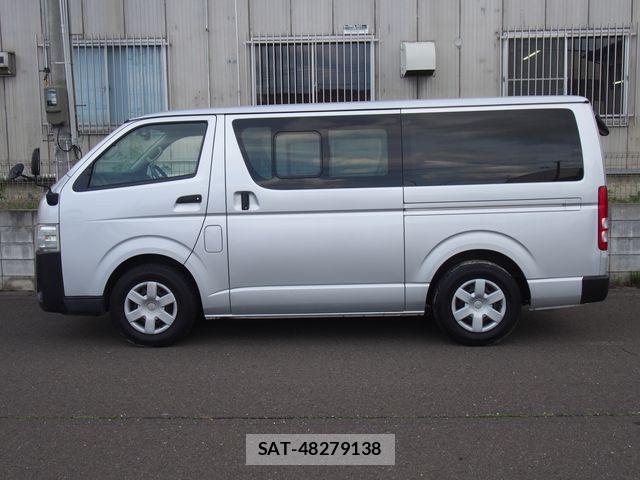 Toyota HIACE VAN 2015-04 7360193-18