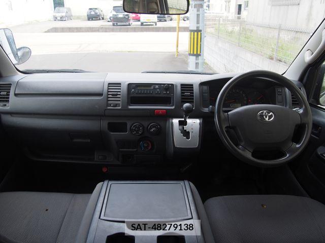 Toyota HIACE VAN 2015-04 7360193-1