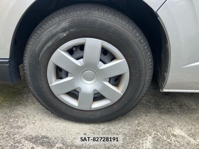 Toyota HIACE VAN 2019-07 7394545-10