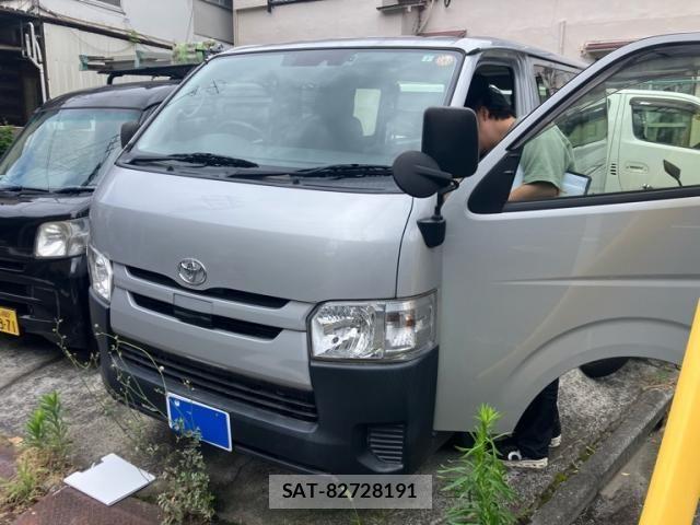 Toyota HIACE VAN 2019-07 7394545-1