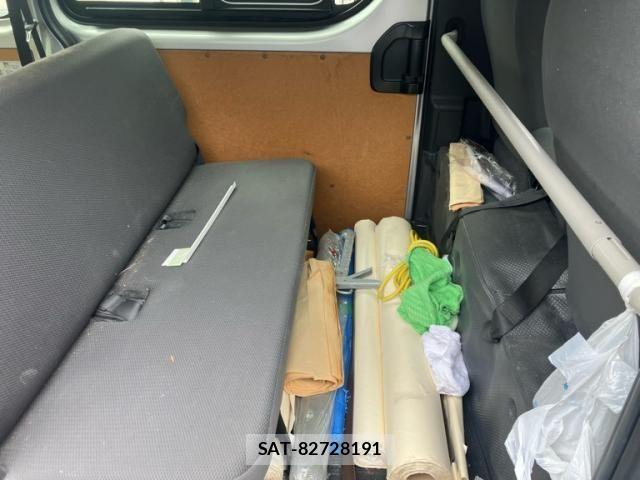 Toyota HIACE VAN 2019-07 7394545-20