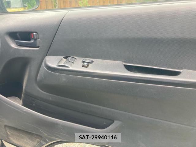 Toyota HIACE VAN 2005-04 7458447-8