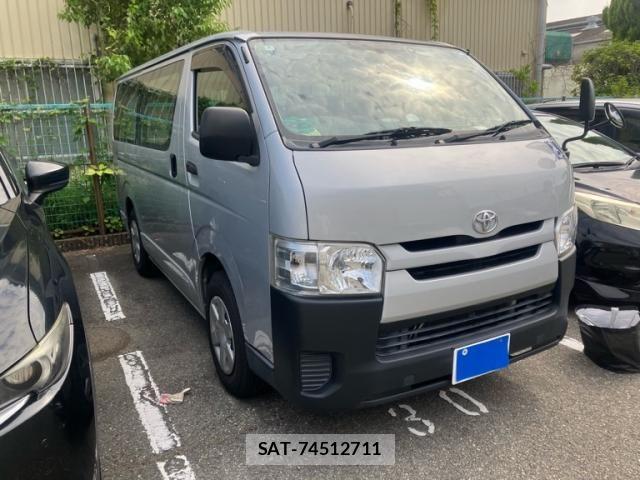 Toyota HIACE VAN 2017-02 7458446-0