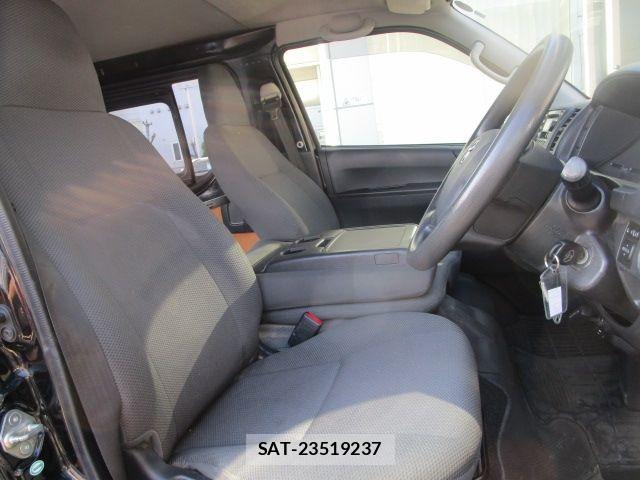 Toyota HIACE VAN 2015-03 7510292-10