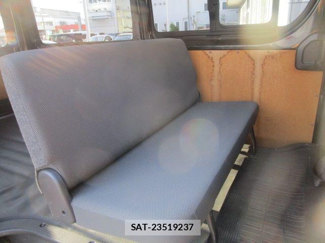 Toyota HIACE VAN 2015-03 7510292-11