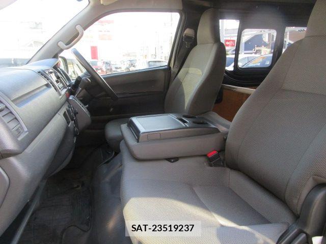 Toyota HIACE VAN 2015-03 7510292-13