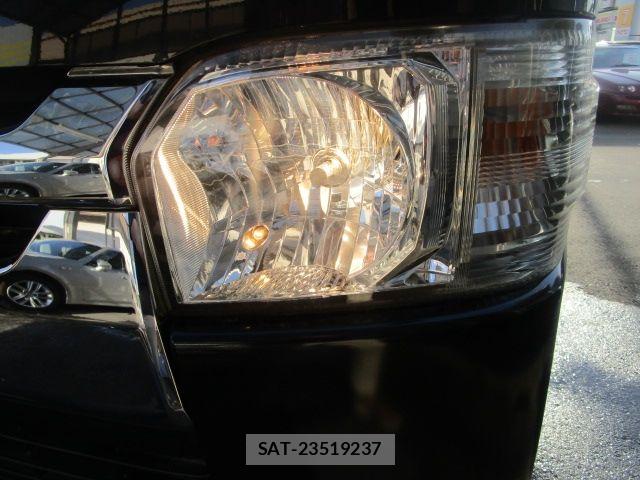 Toyota HIACE VAN 2015-03 7510292-25